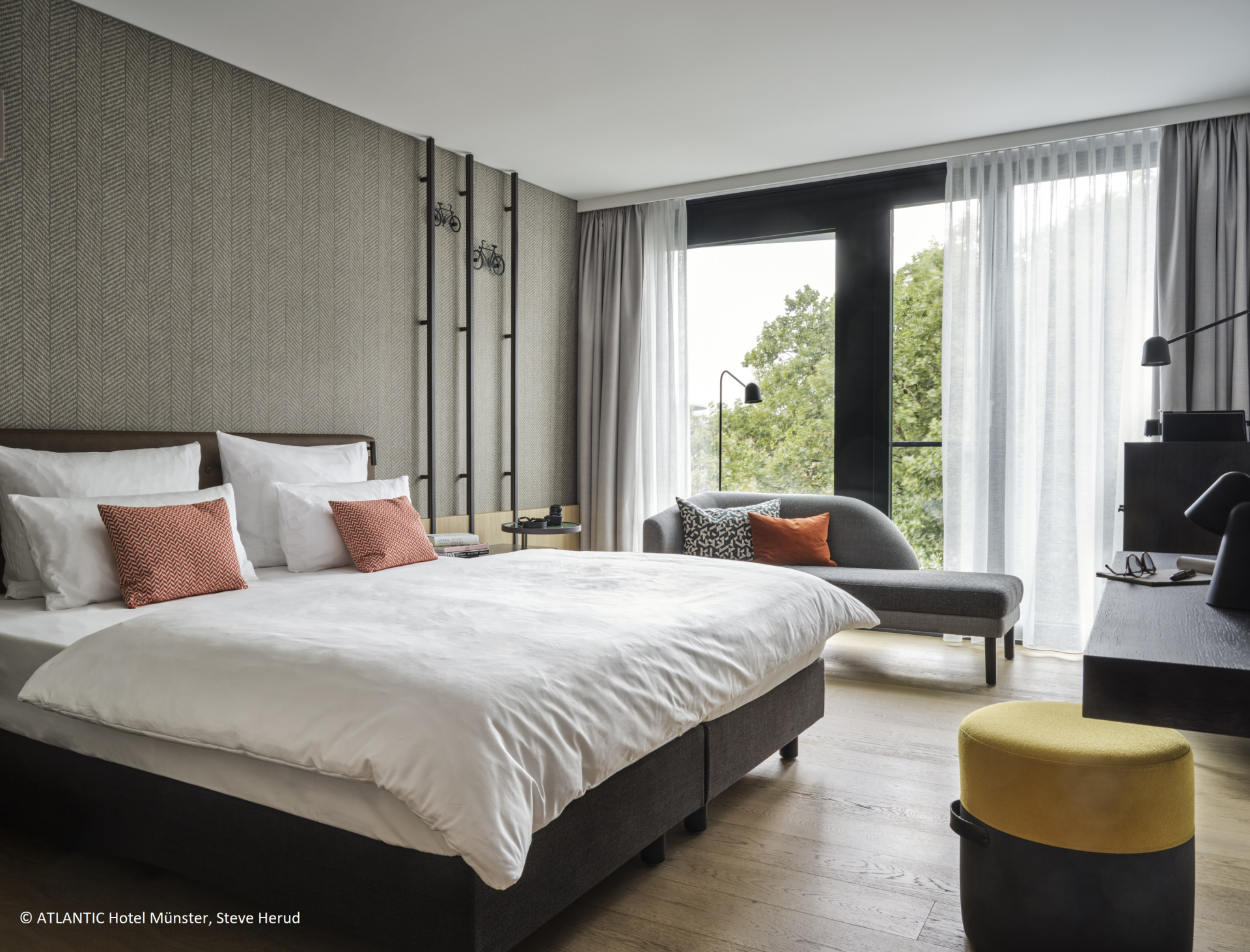 Comfort Plus Zimmer im Atlantic Hotel Münster                                 - © ATLANTIC Hotel, Steve Herud                                                            