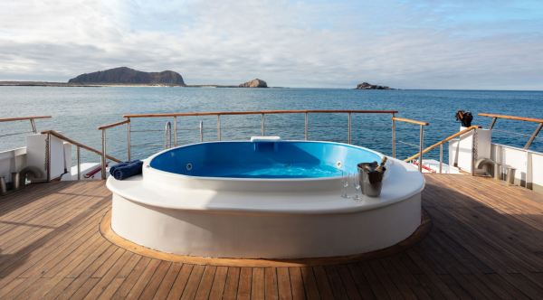 First Class Yacht MY Coral ||