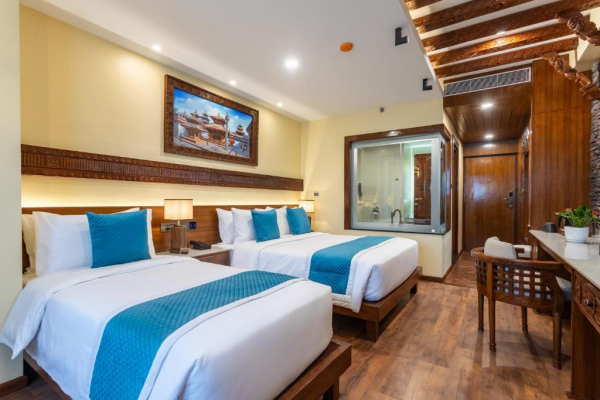 Aarya Hotel
